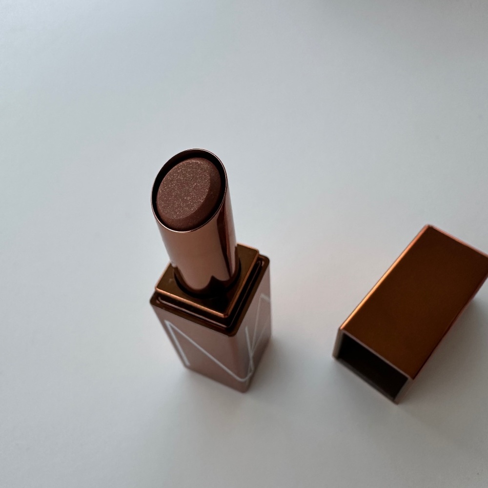 Mini NARS Afterglow Lip Balm in Laguna - Picture 9 of 9